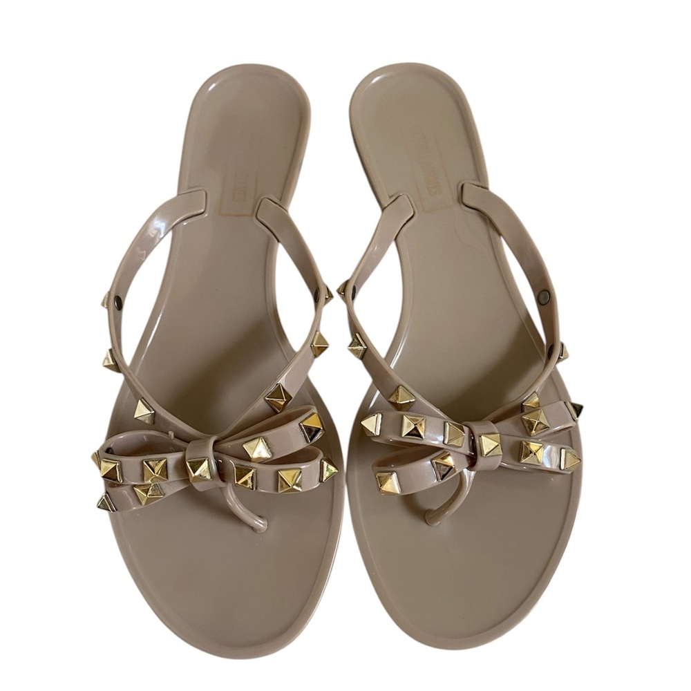 Victoria Adams Rock Gold Stud Tan Jelly Sandals Women’s Size 8